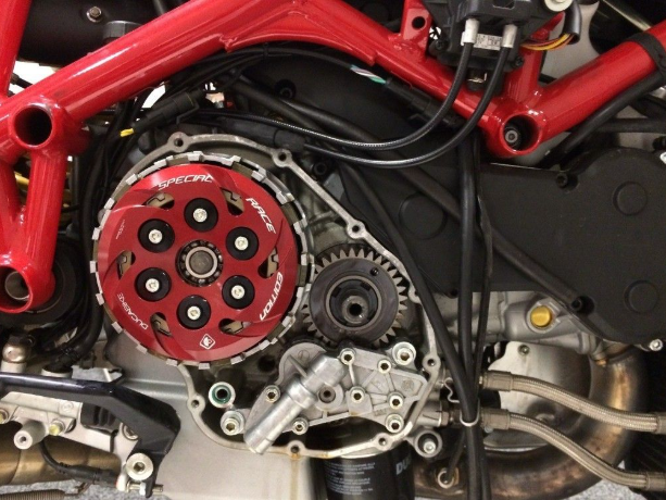 Wet Type Slipper Clutch Product # FA848OIL