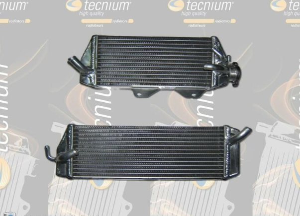 Two black intercoolers on a gray background with 'technium' branding.